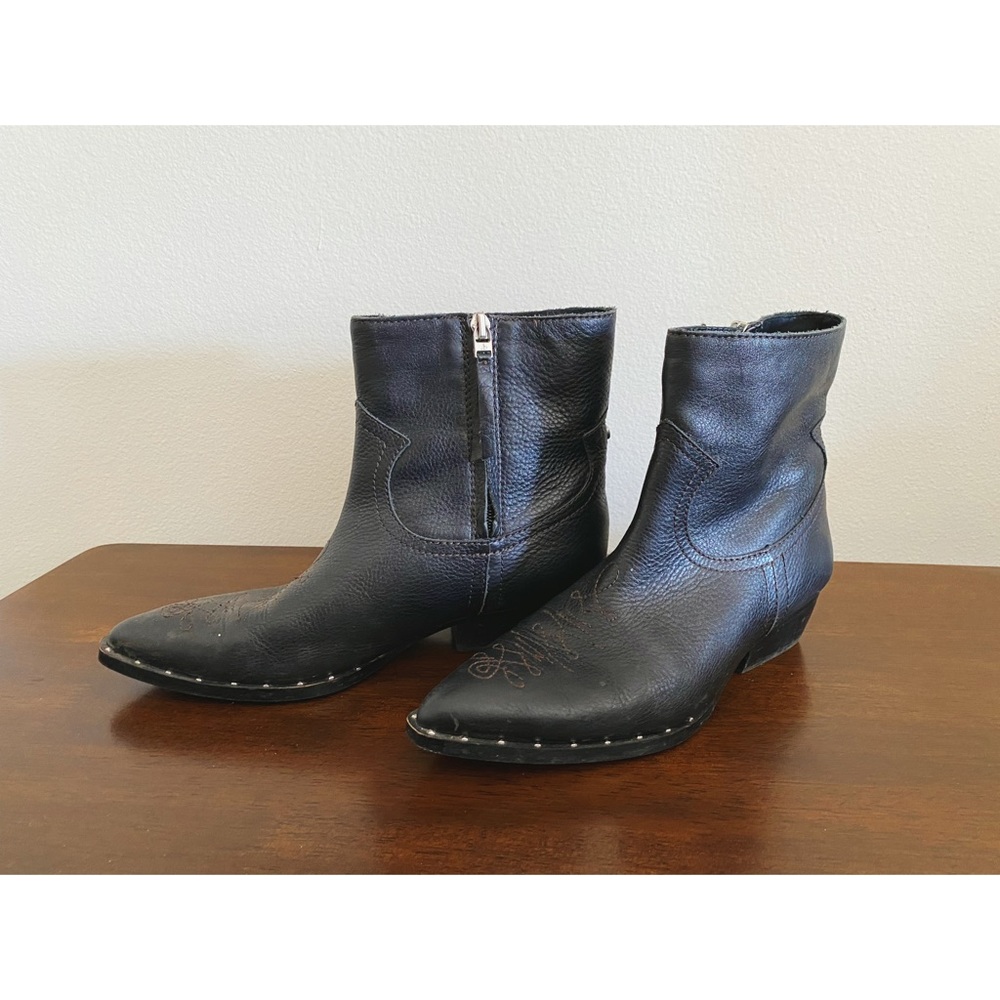 Black Sam Edelman ankle cowgirl boots with studs